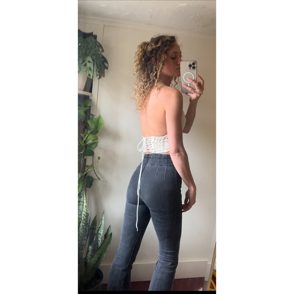 artisan made crochet crop top - Picture 6 of 7